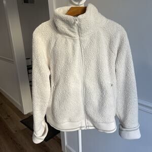 Athleta Women L Crop Sherpa Teddy Jacket Full Zip Mock Neck Cream Thumb Holes